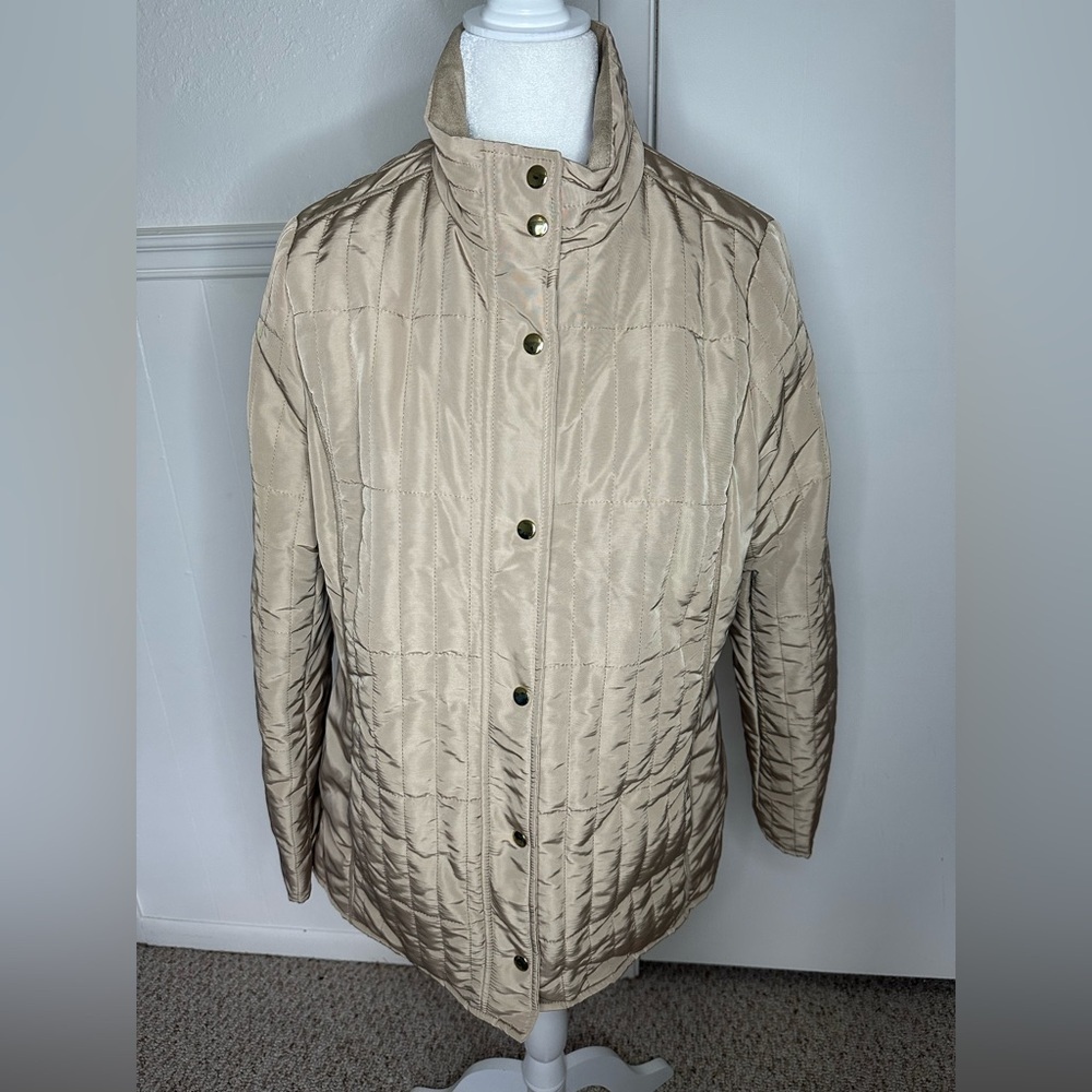 Rafaella silver mink Quilted Jacket with Button Closure size L new with tag